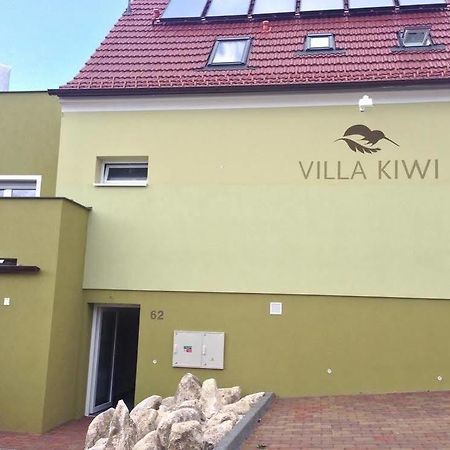 Villa Kiwi Mikulov Esterno foto
