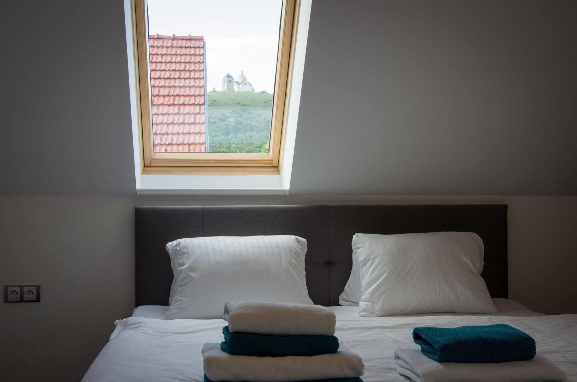 Villa Kiwi Mikulov Esterno foto